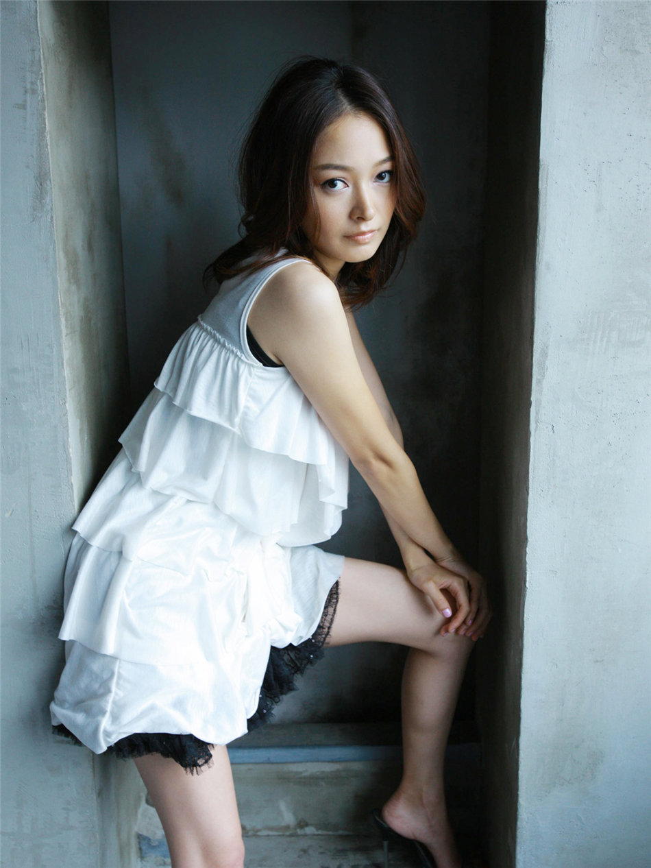 ‘ky开元集团’《童装高跟鞋》内地正式开售 “创二代”陈明憙强势出击(图2) ky开元