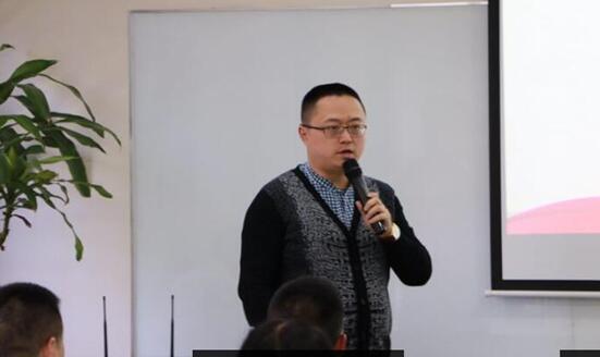 罗桐社区:开展“初心党建+创文口袋书”主题党日活动:ky开元集团(图1) ky开元