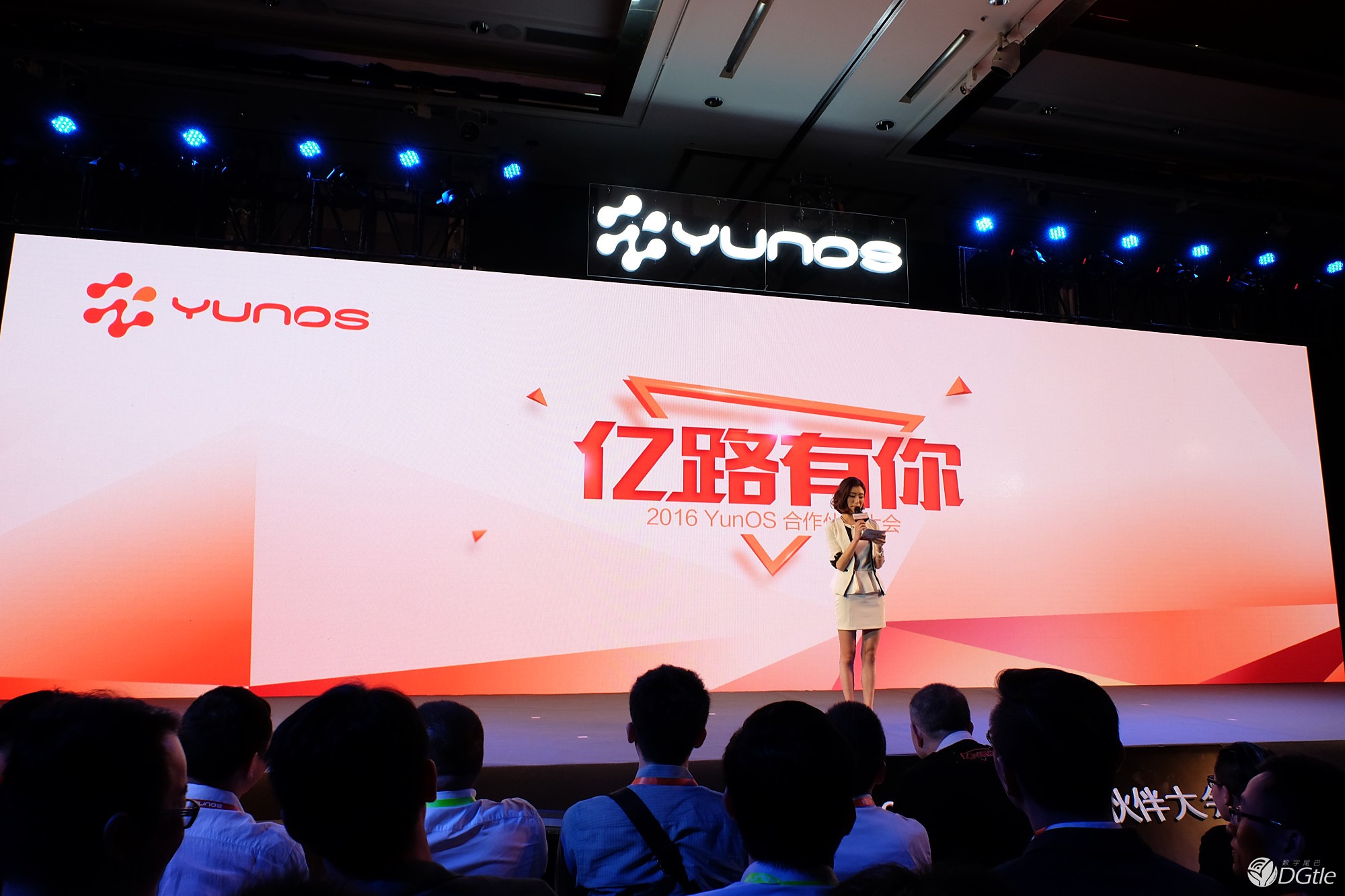 KY开元集团官网_阿Sa新歌《亲爱的你好吗》MV 这次是“黑泡”girl(图1) ky开元电竞